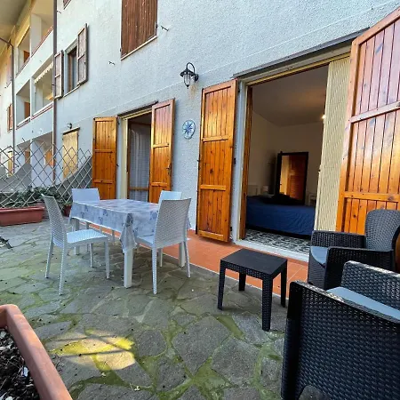 Pino Italico Apartment *