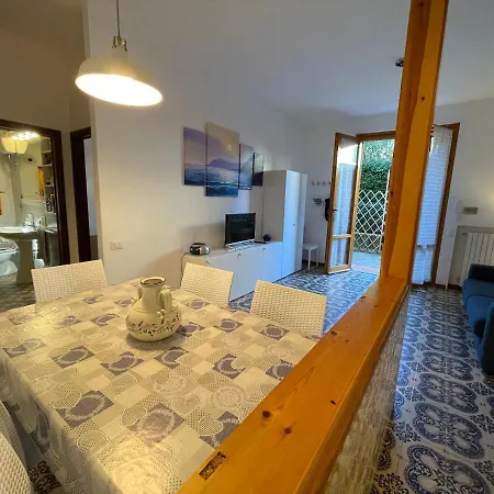 Apartment Pino Italico *