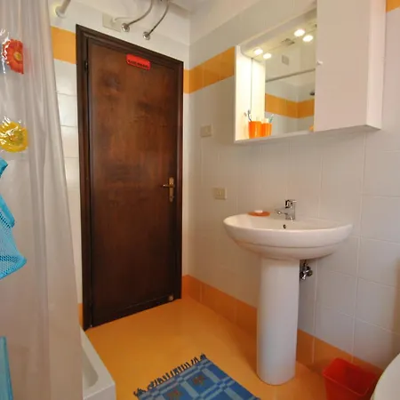 Apartment Pino Italico *