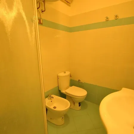 Pino Italico Apartment *